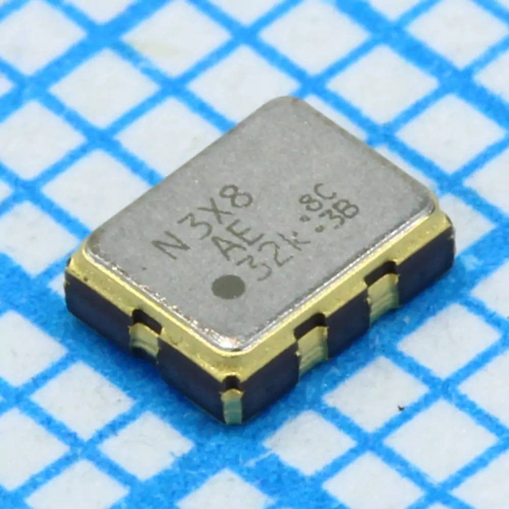 гк 32,768 \TCXO\SMD03225C8\CM\3,3В\NT3225SB\NDK --- Кварцевые генераторы